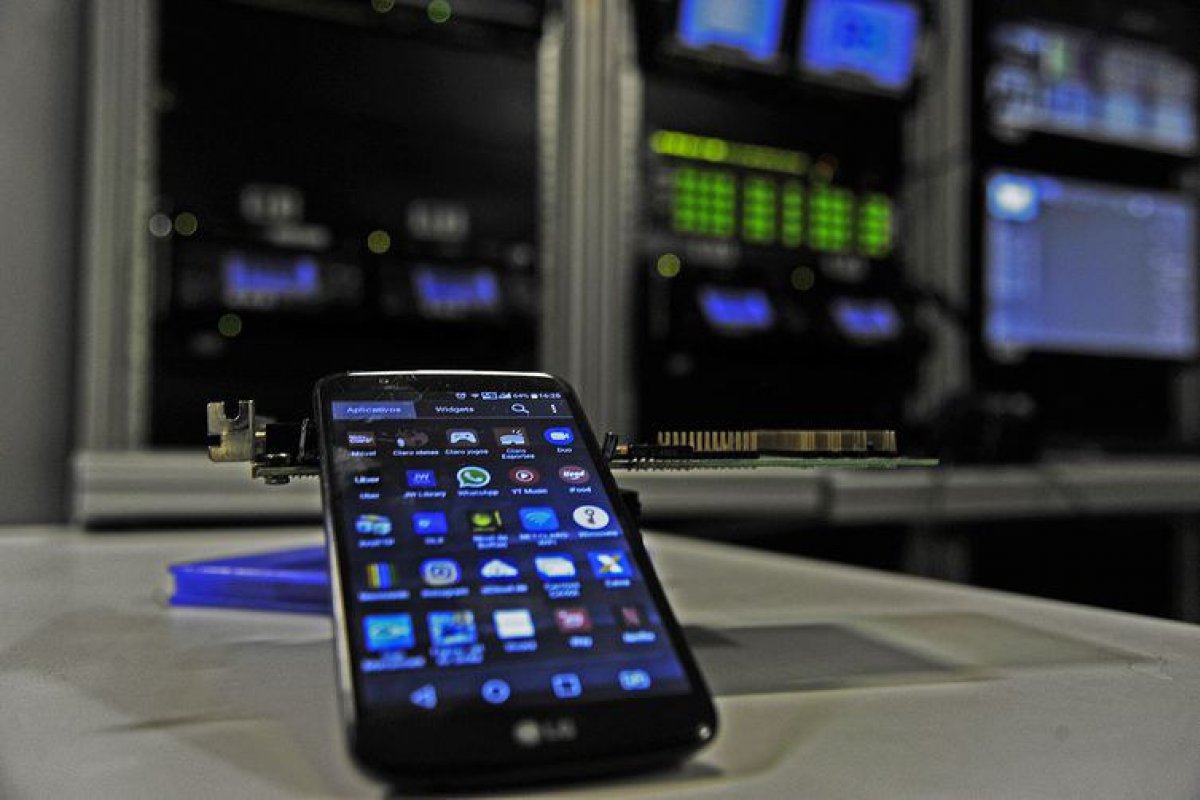Governo leva fibra óptica para cidades nordestinas