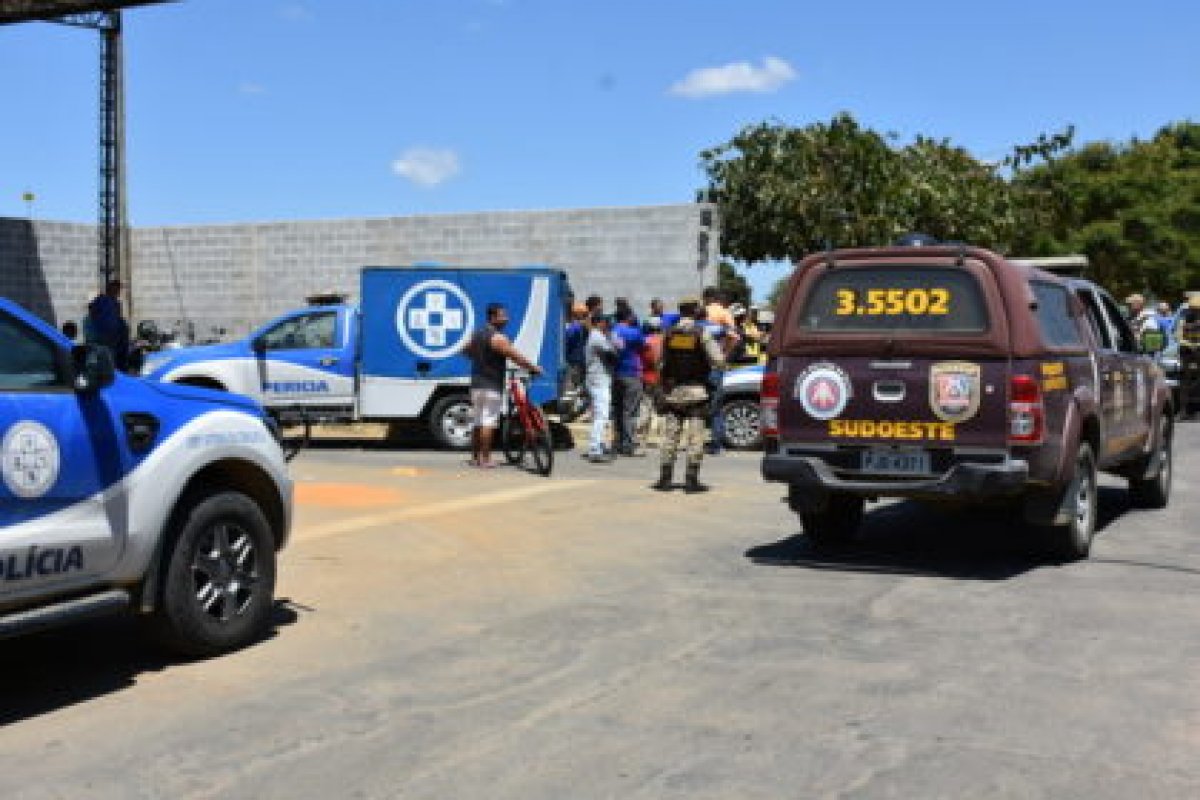 Homem morre em confronto com a polícia, em Vitória da Conquista, na Bahia 