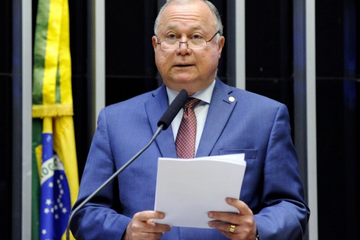 Câmara escolhe Paulo Azi para a presidência do Conselho de Ética e Decoro Parlamentar