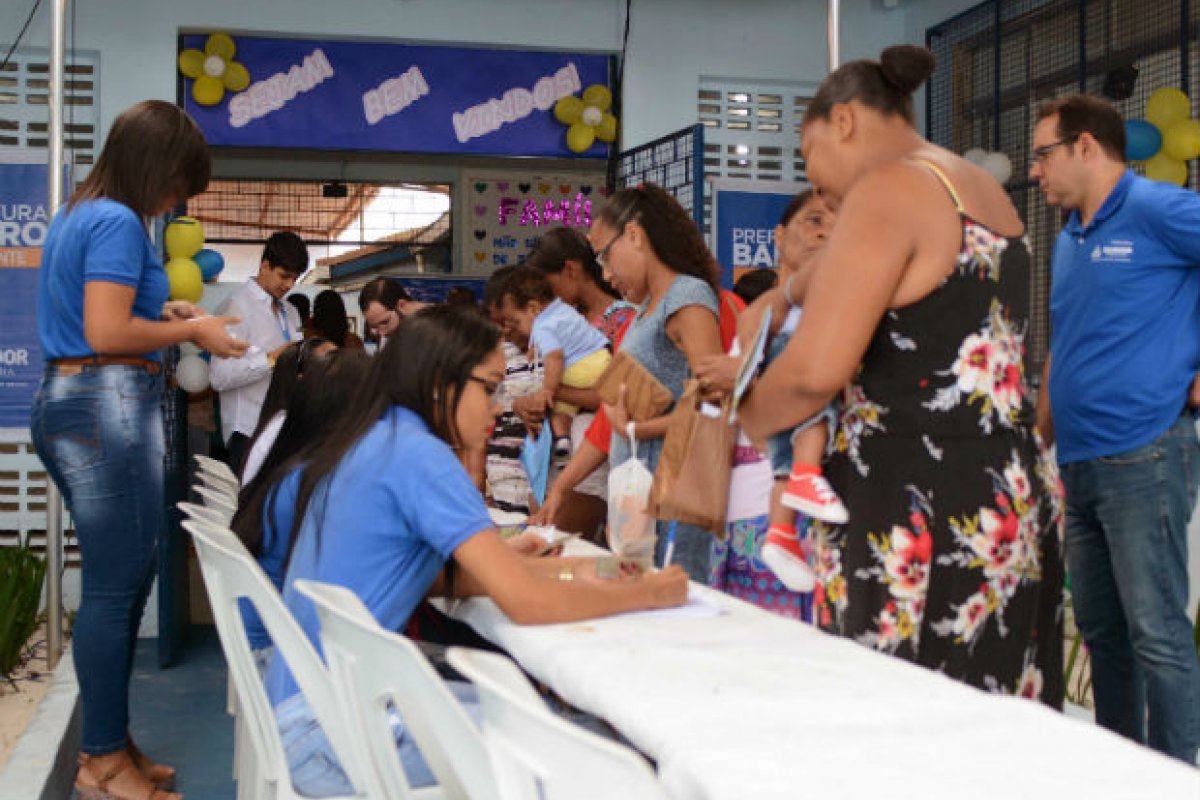 Moradores de Luís Anselmo recebem a Prefeitura-Bairro Itinerante nesta sexta (30)