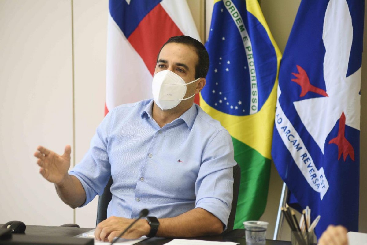 Chuva: com oito anos de gestão, Bruno Reis diz que não tem como resolver "problema histórico"