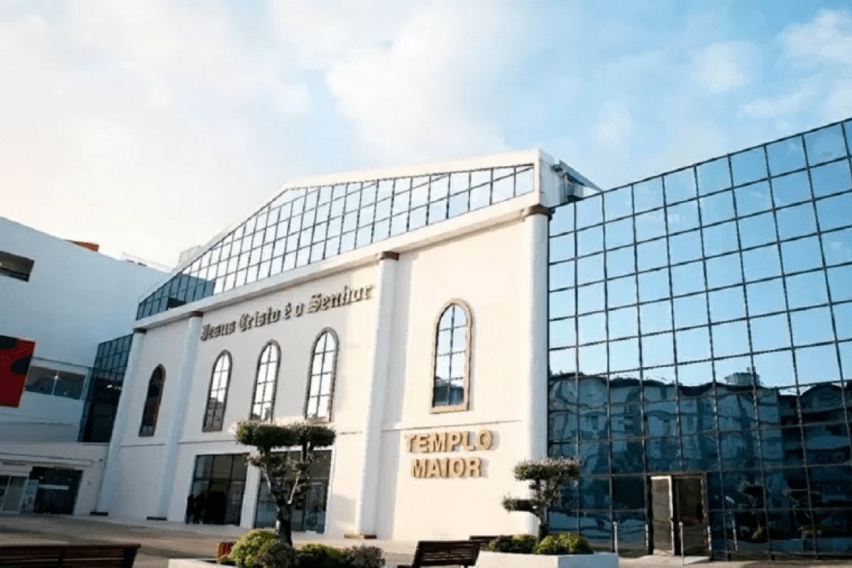 Serviço de Migração e Estrangeiros notifica pastores evangélicos brasileiros da Igreja Universal para que deixem Angola 
