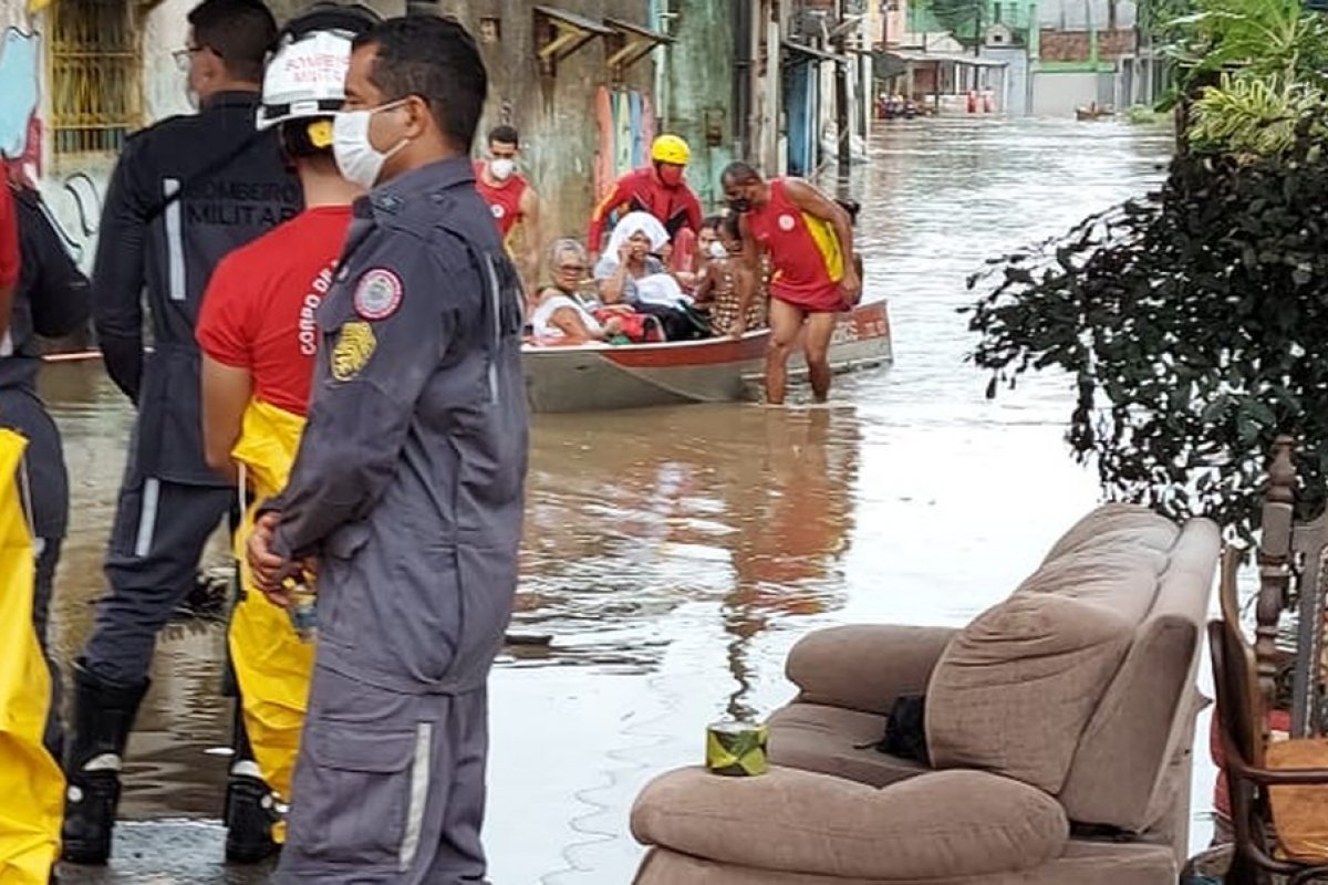 Previsão é de chuva intensa em Salvador nesse domingo, alerta Codesal