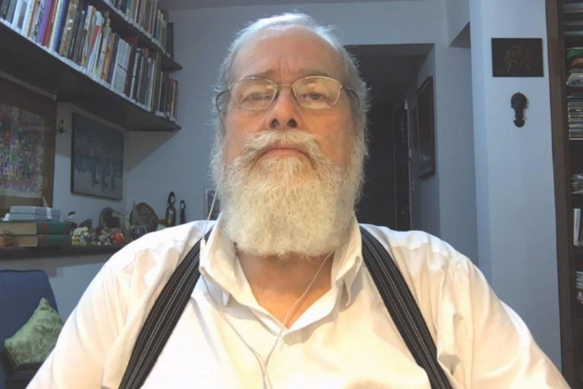 Fundador da Anvisa afirma que compra de vacinas pela inciativa privada é imoral