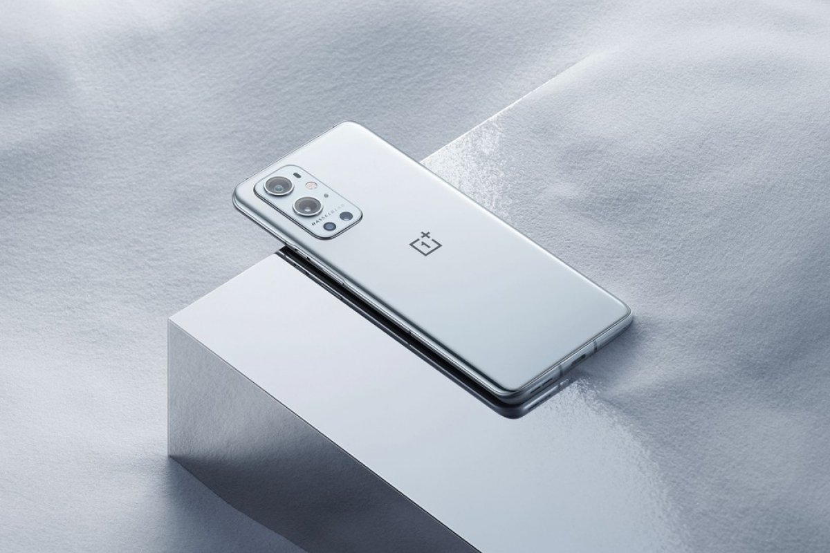 Ladrão rouba celular mas devolve ao ver que é um Galaxy S10 Plus