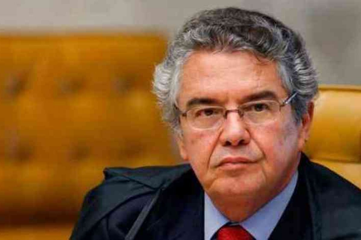 "Tentativa de desviar o foco", diz Marco Aurélio sobre gravação entre Bolsonaro e Kajuru