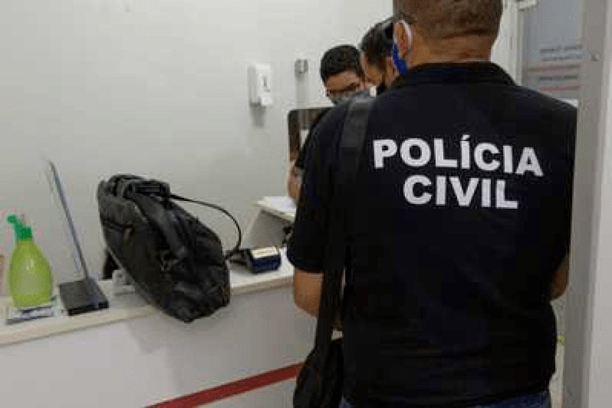 Decon fecha clínica laboratorial irregular 