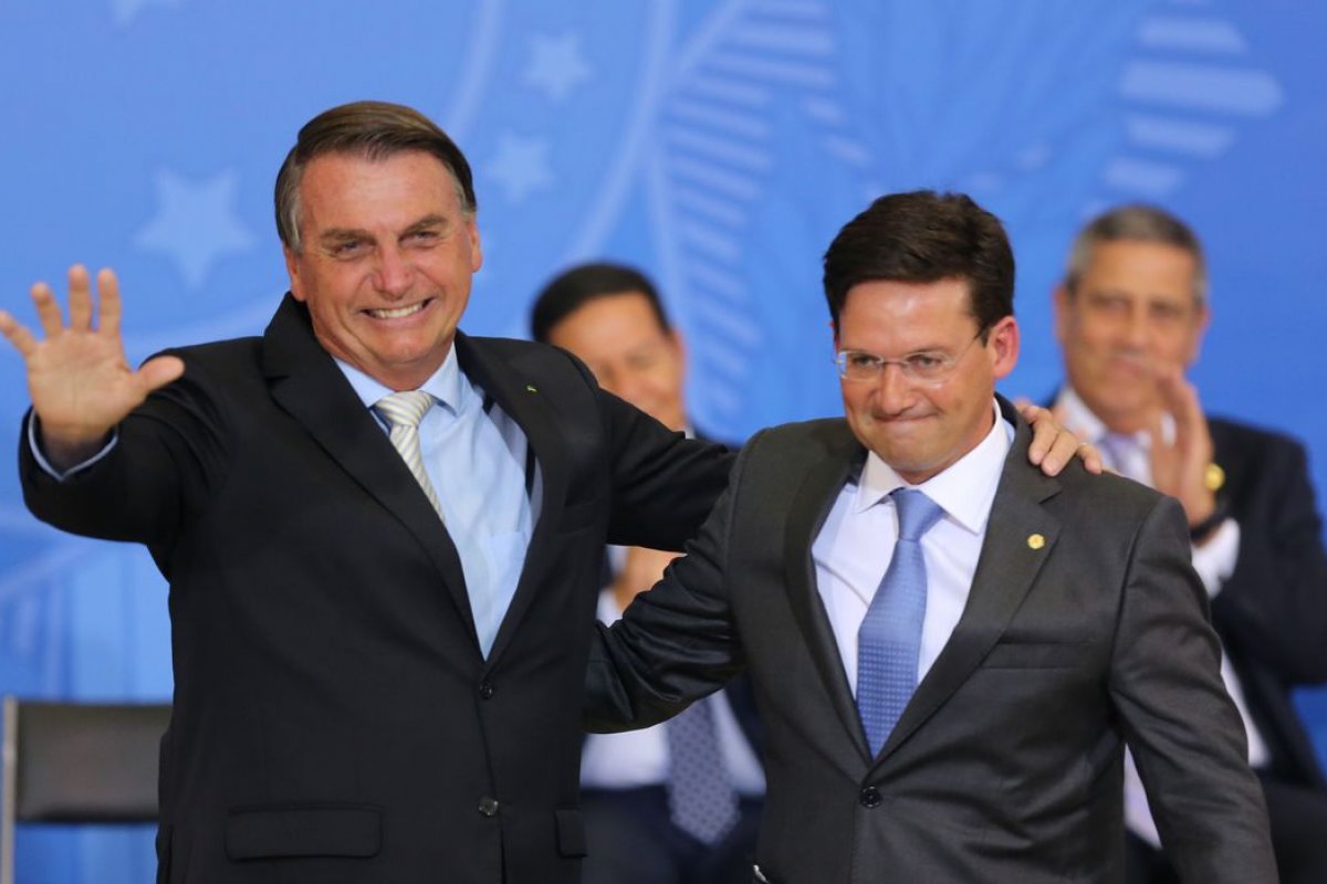 Ministro da Cidadania diz que pretende entregar a Bolsonaro mudanças no Bolsa Família ainda em abril