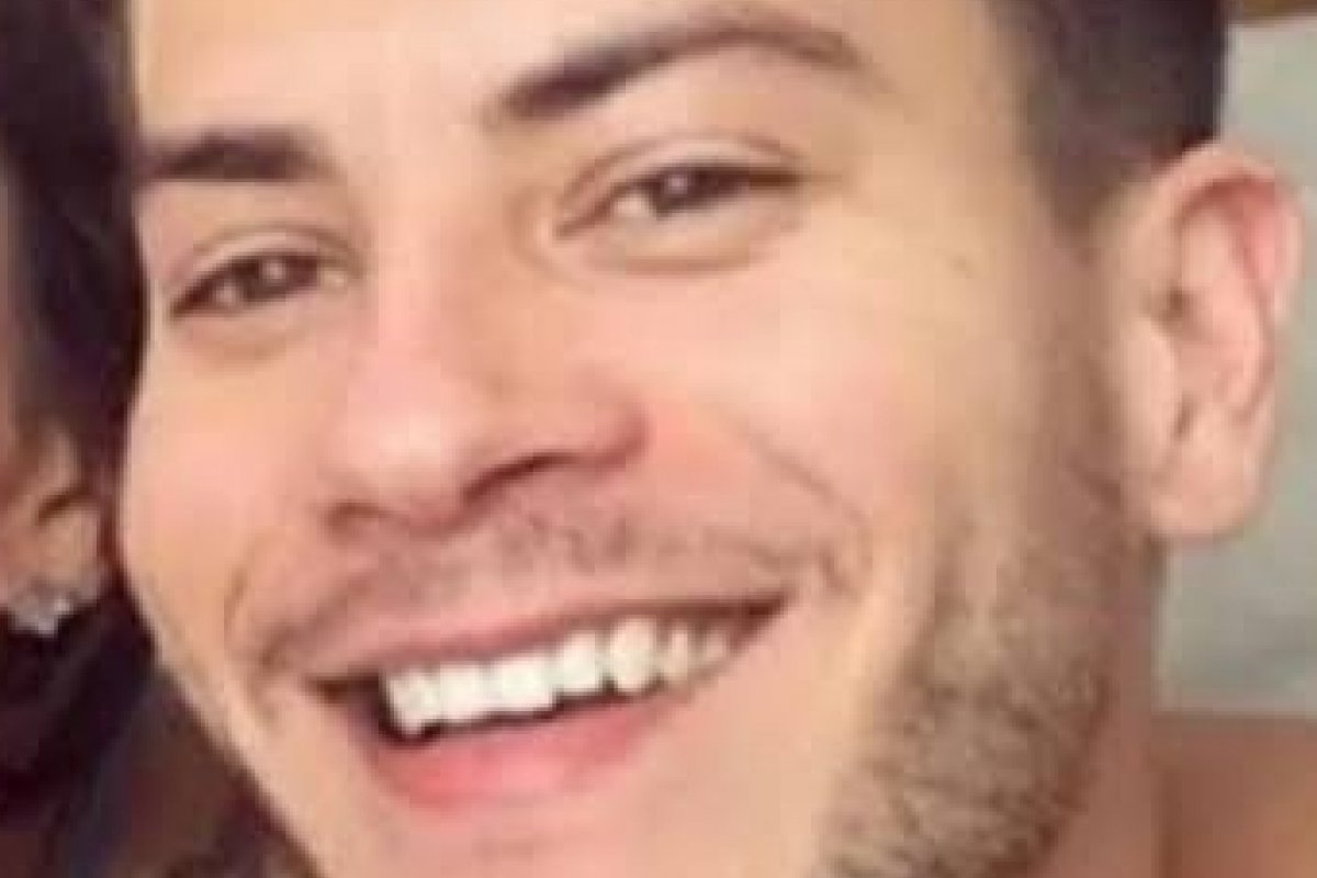 Arthur Aguiar assina com a TV  Globo para fazer Dança dos Famosos! 