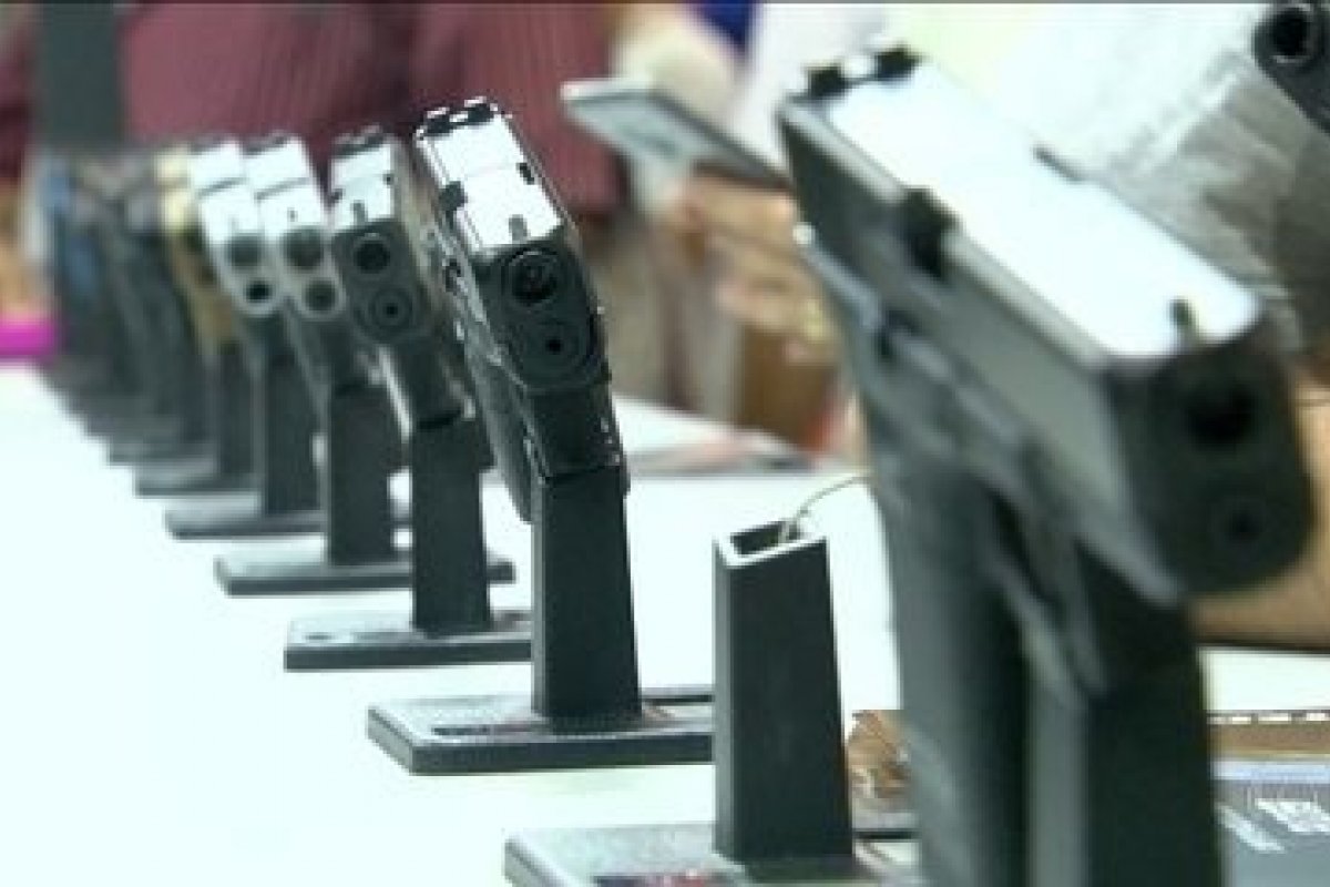 STF inicia julgamento sobre decretos das armas 