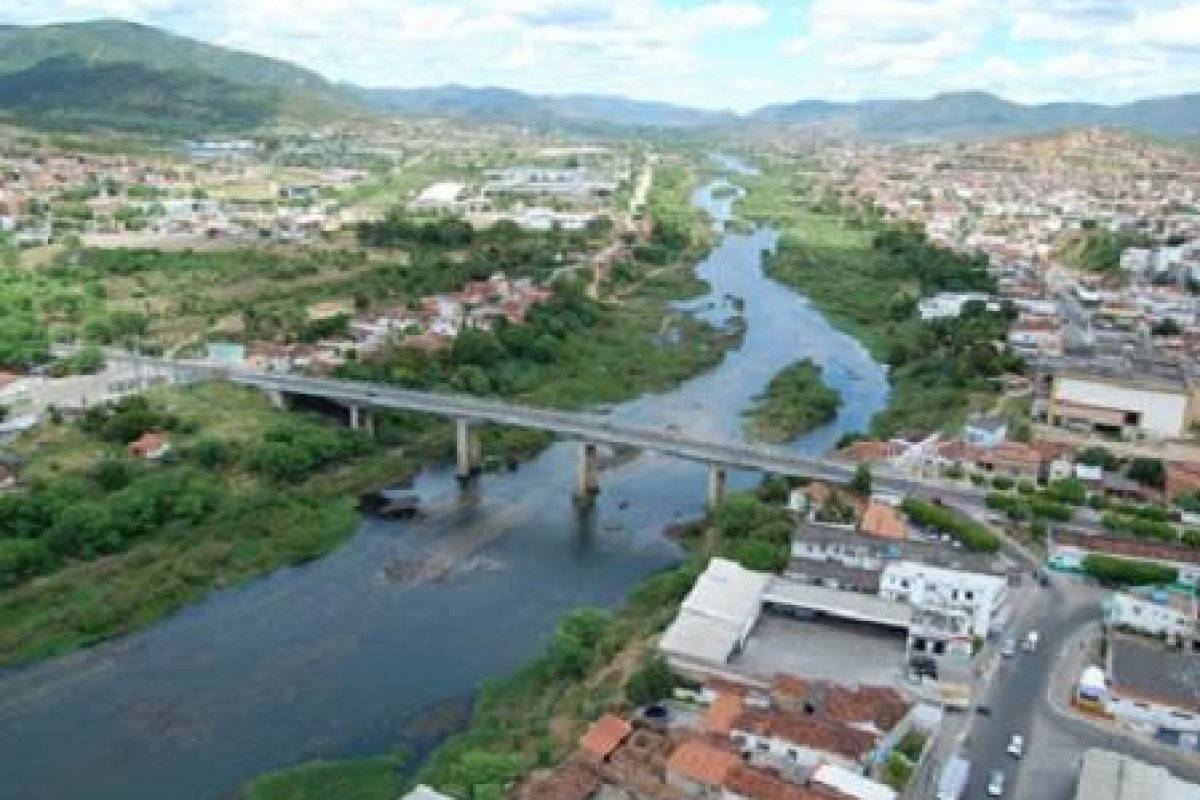 MP-BA recomenda interrupção da retirada irregular de árvores em Jequié