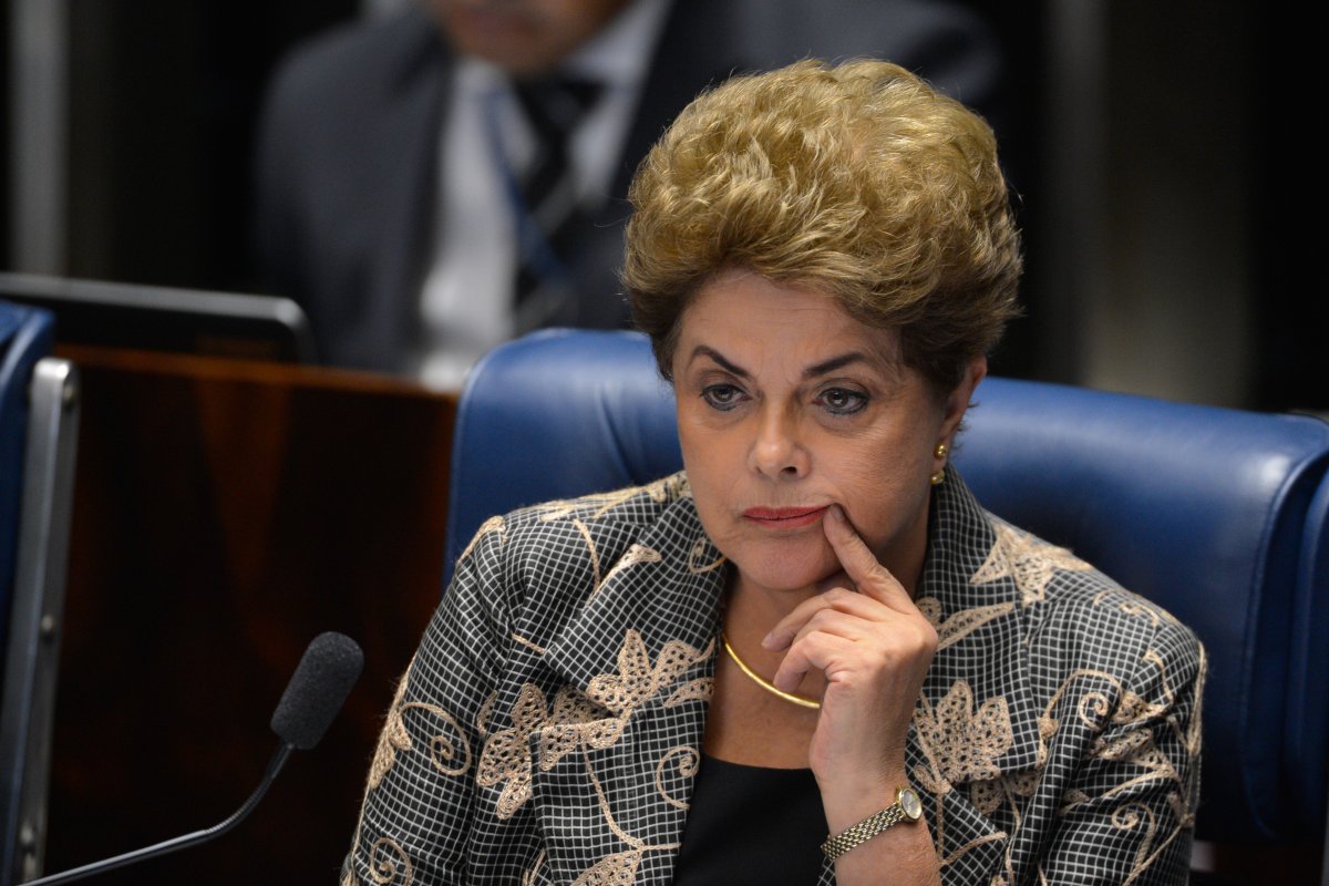 Palocci envolve Dilma em articulação para anular Operação Castelo de Areia