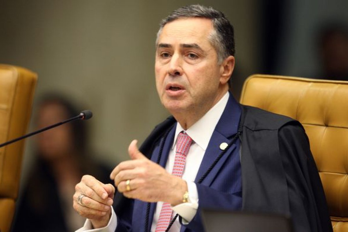 Barroso diz que CPI da Covid foi enviada ao STF para que ministros "falasse a uma só voz"