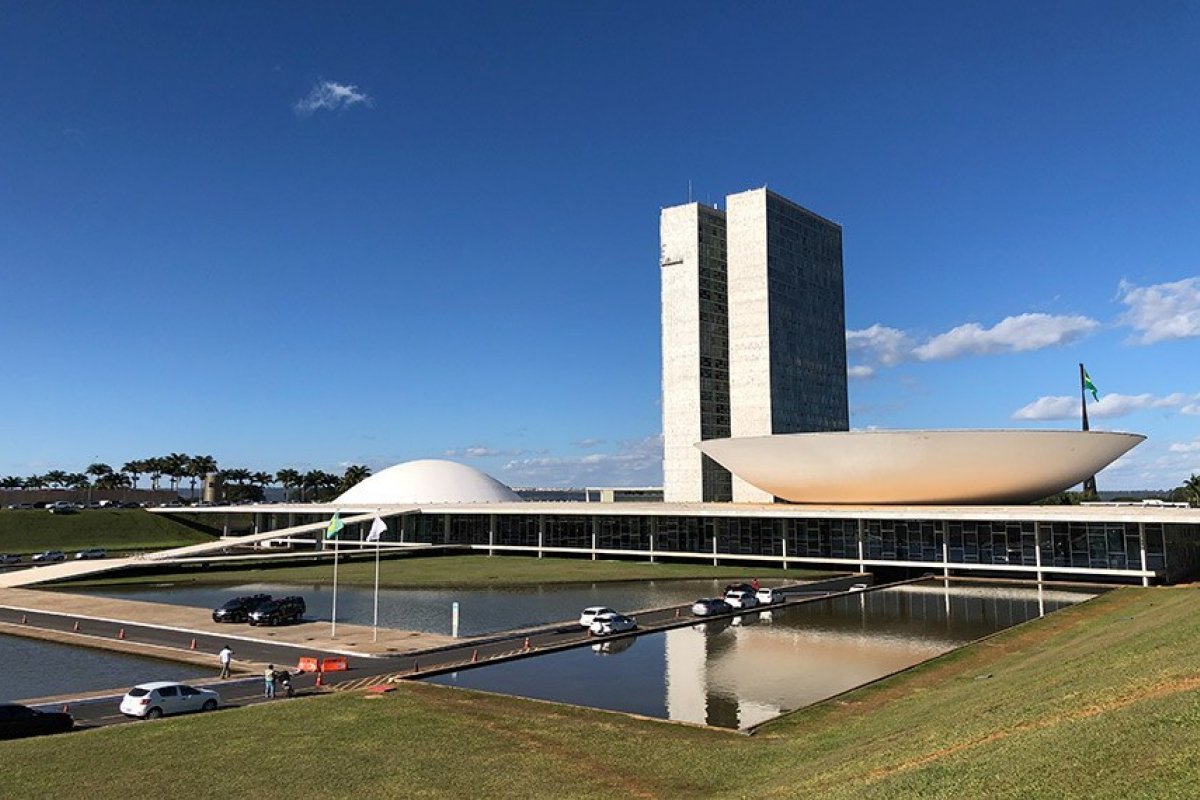 Guedes garante que Orçamento é "exequível" com acordo de remoção de R$ 125 bilhões do teto