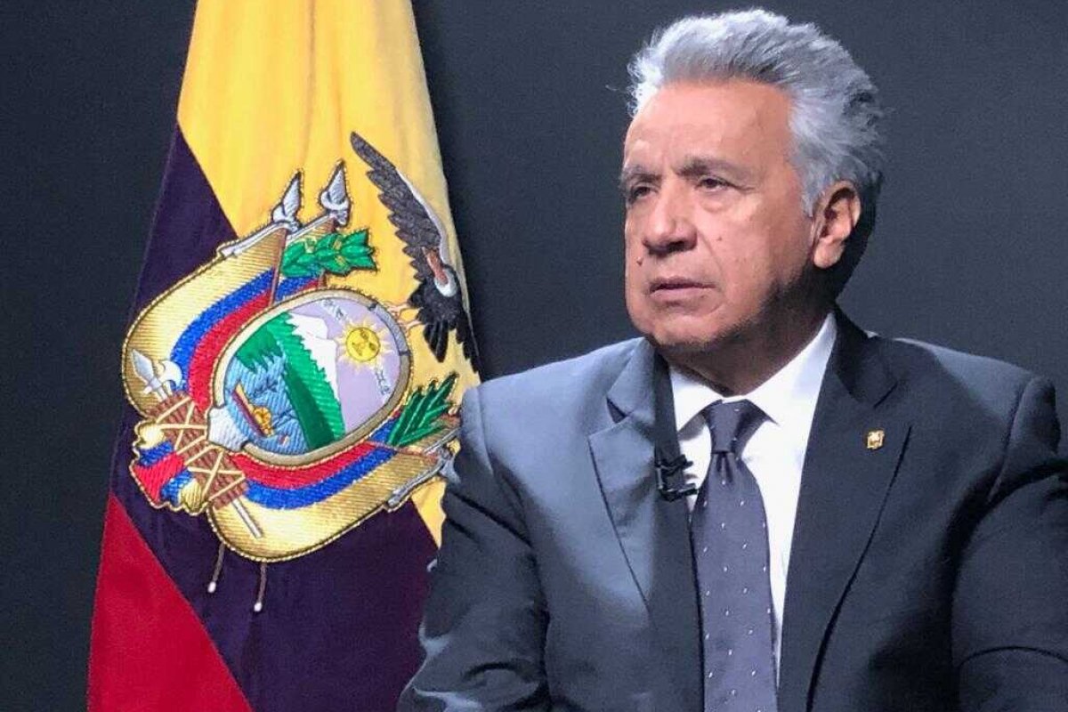 No Twitter, Atual presidente do Equador decreta estado de exceção para frear avanço da Covid-19 