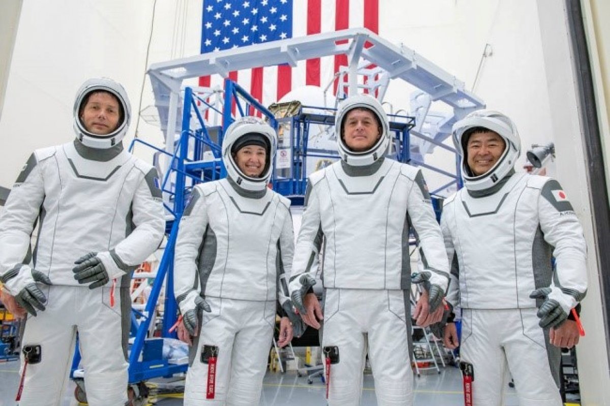 SpaceX lança missão Crew-2 nesta sexta-feira (23); confira como assistir