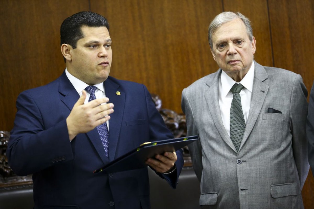 PEC paralela da Previdência pode ficar para 2020