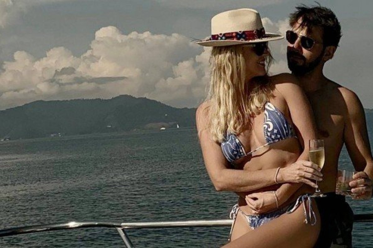 Val Marchiori curte Angra dos Reis com o novo namorado