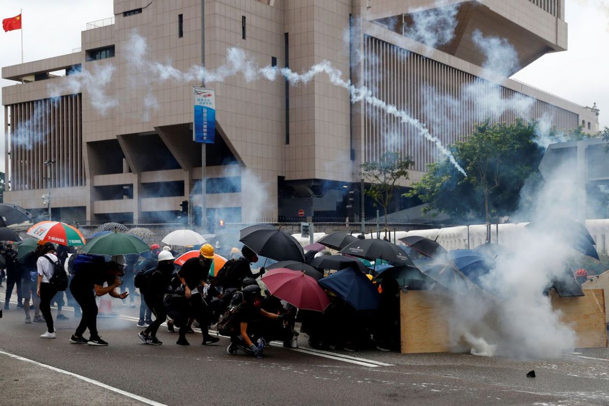 Hong Kong: estudantes boicotam primeiro dia de aula