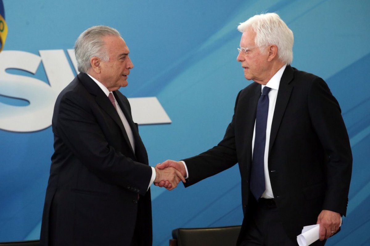 PGR recorre no STF para manter ação contra Temer e Moreira Franco na Lava Jato do Rio
