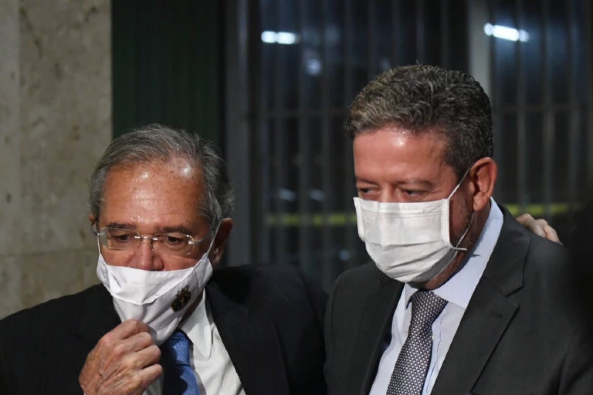 Vídeo: Lira e Guedes se reúnem para tratar da Reforma Tributária 