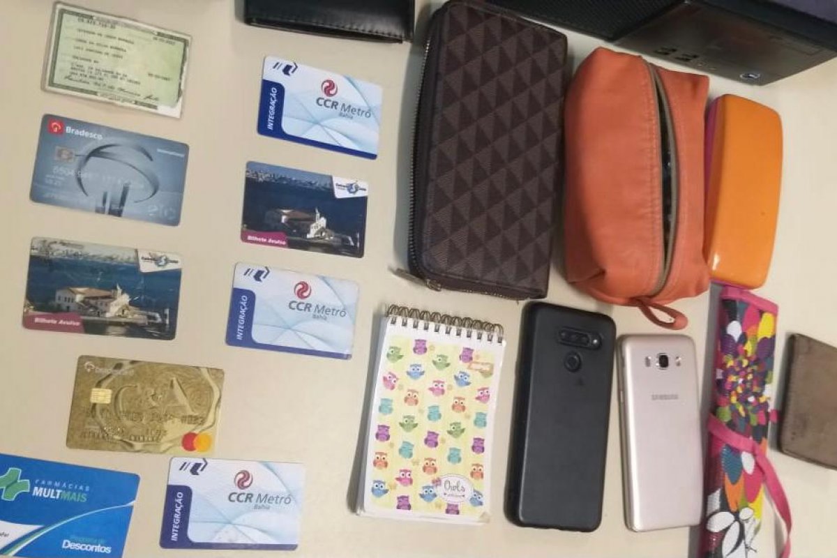 Polícia prende grupo de três criminosos durante operação no bairro de São Caetano, em Salvador