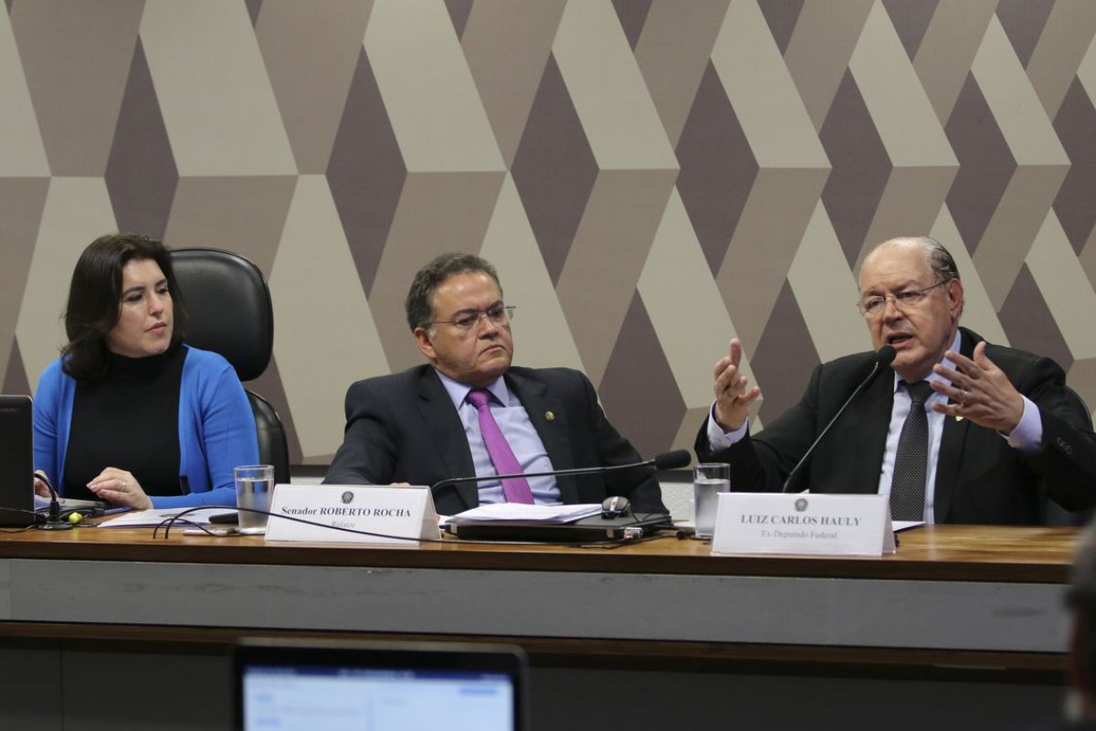 Relator da Reforma tributária na CCJ quer votar texto ainda neste mês