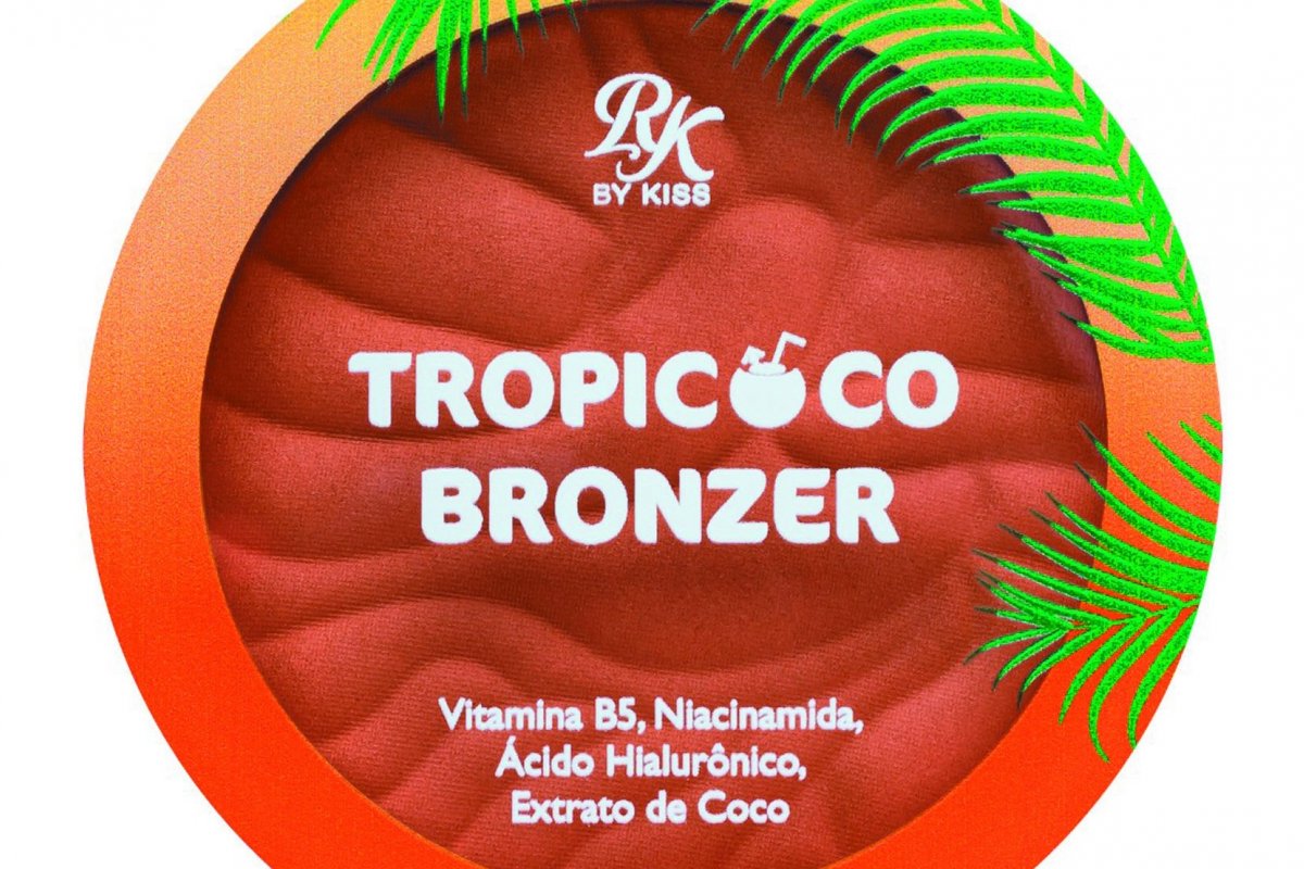 Com textura leve, marca lança lança bronzer matte! 