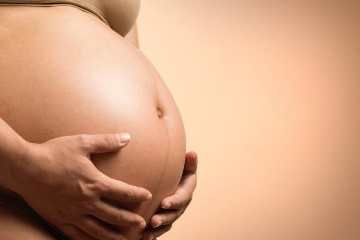 Live debate sobre a importância da vacinação para gestantes e crianças 