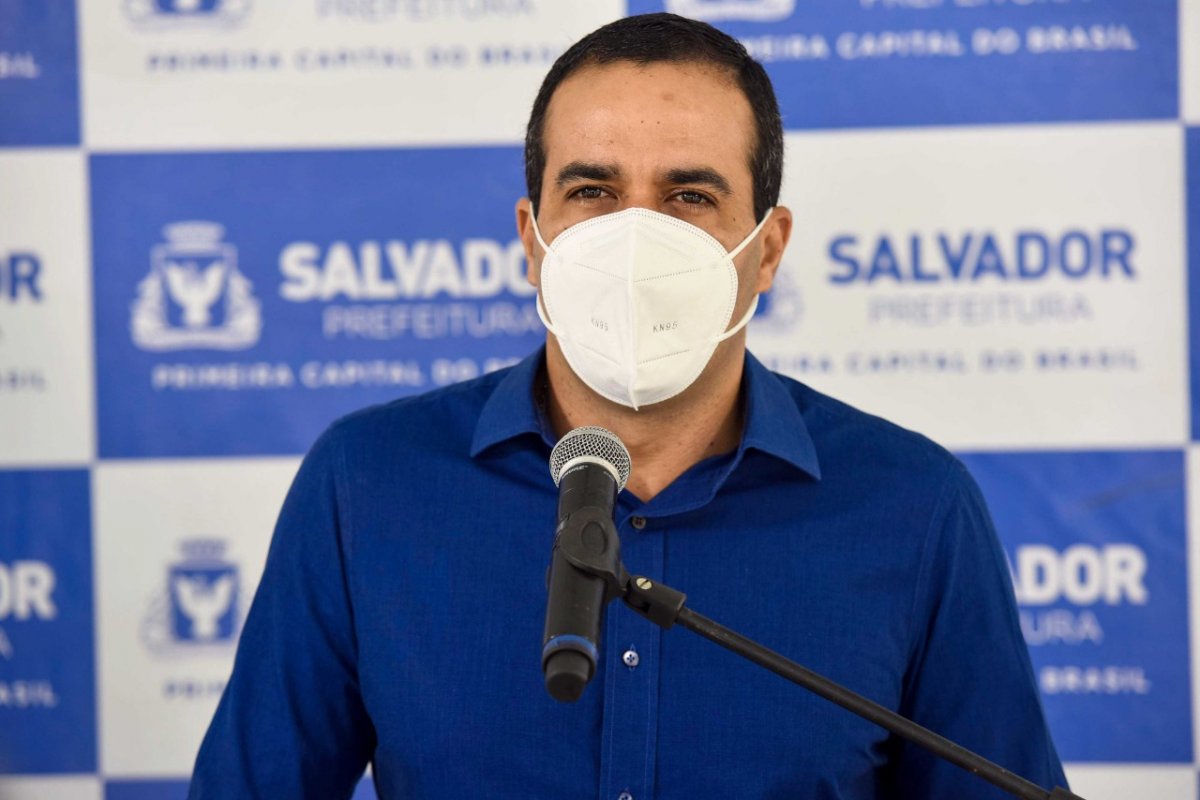  "Qual o problema agora?", brada Bruno Reis após manutenção de greve pela APLB