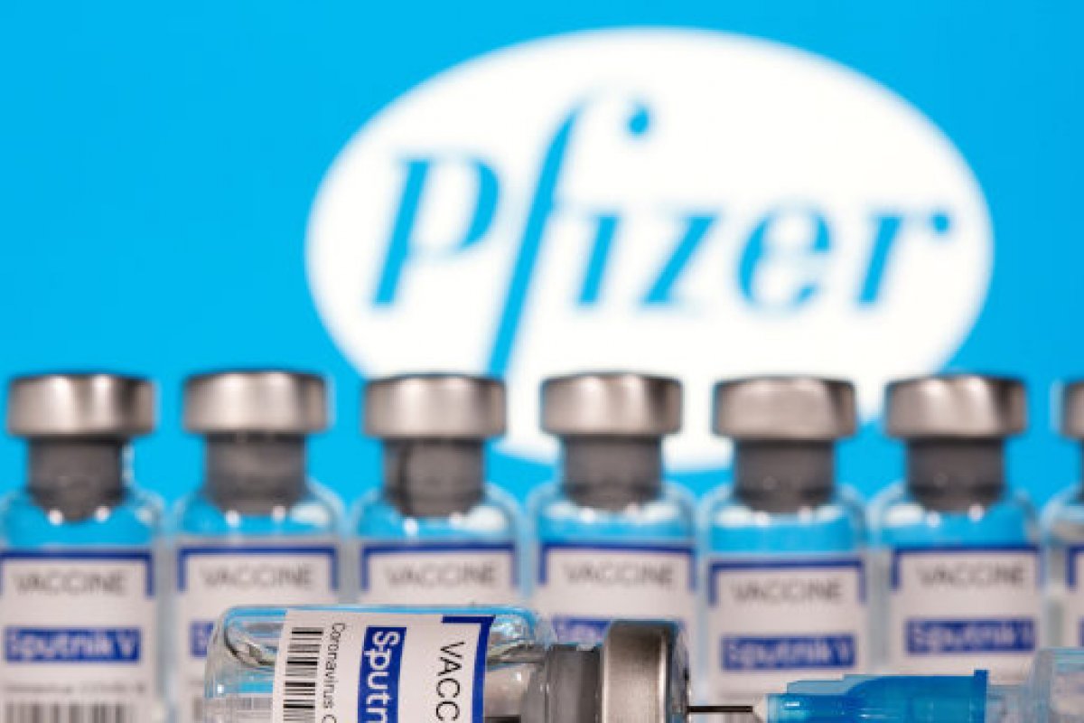 Pfizer cobra R$ 1 bilhão a mais em nova oferta de vacinas para o Governo Federal