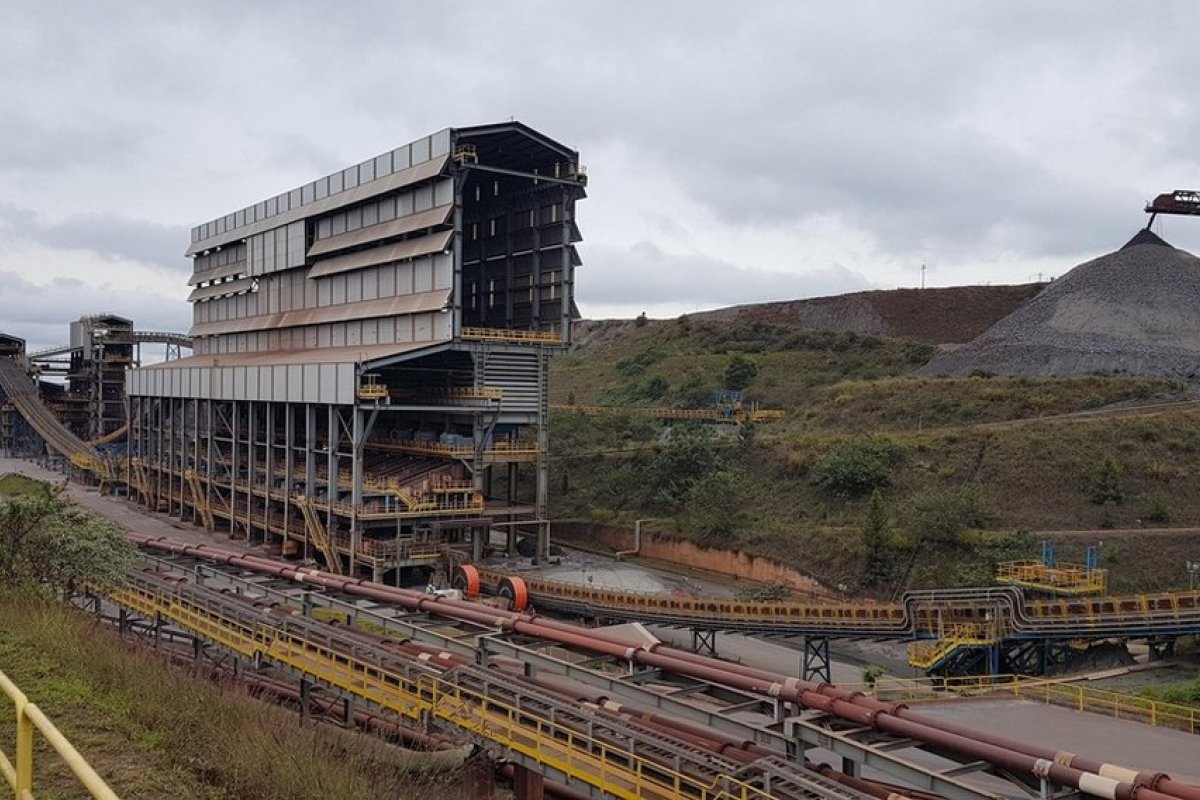 Cidades mineradoras do MG se destacam com ofertas de empregos e recorde de arrecadação