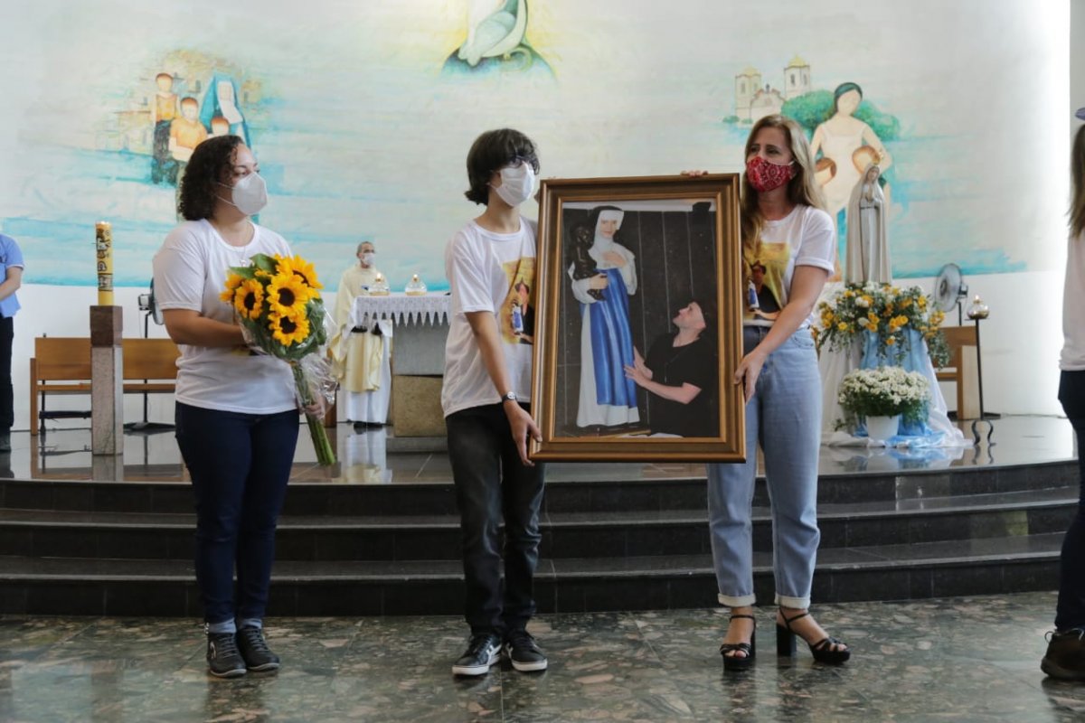 Vídeo: Osid realiza Missa de 7º dia em memória de Paulo Gustavo 