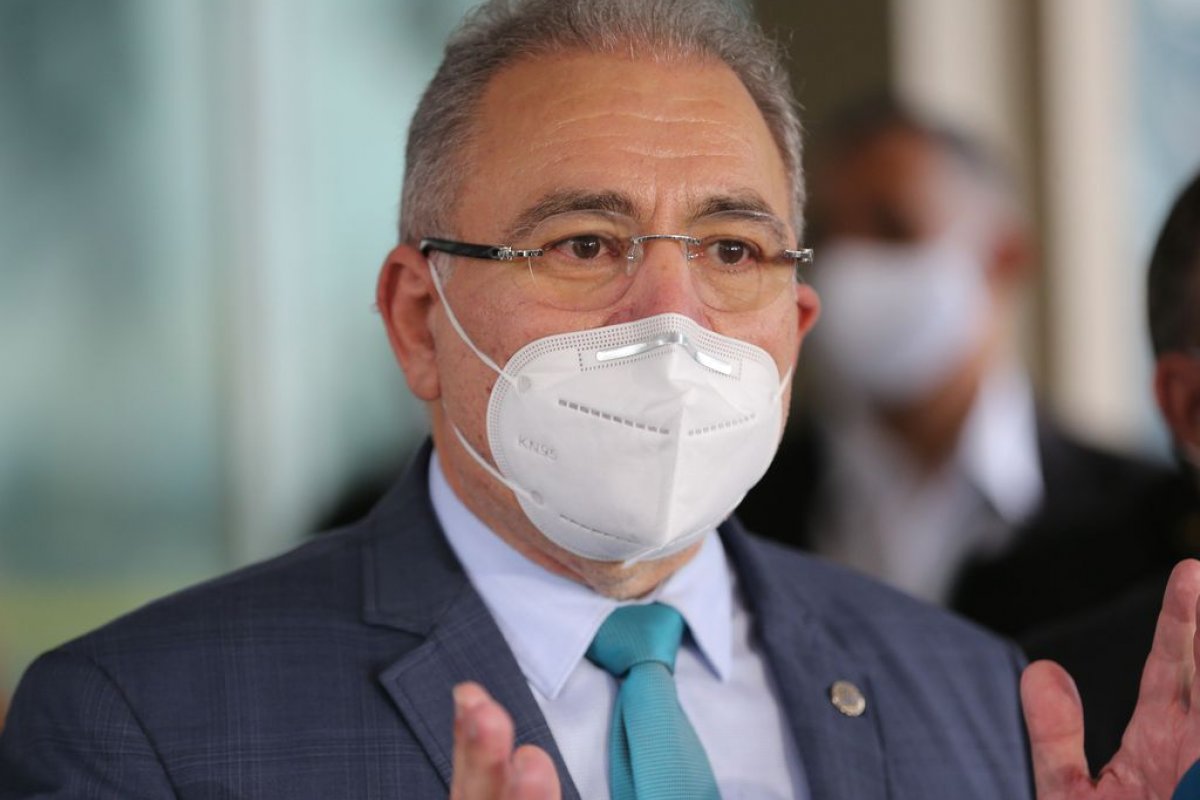 CPI Covid: senadores apresentam requerimento e defendem reconvocação de ministro da Saúde