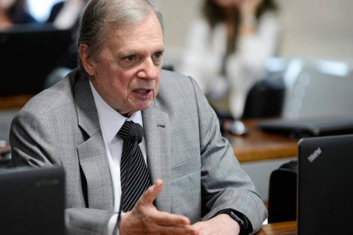 Tasso Jereissati complementa voto e faz ajustes no texto da Reforma da Previdência 