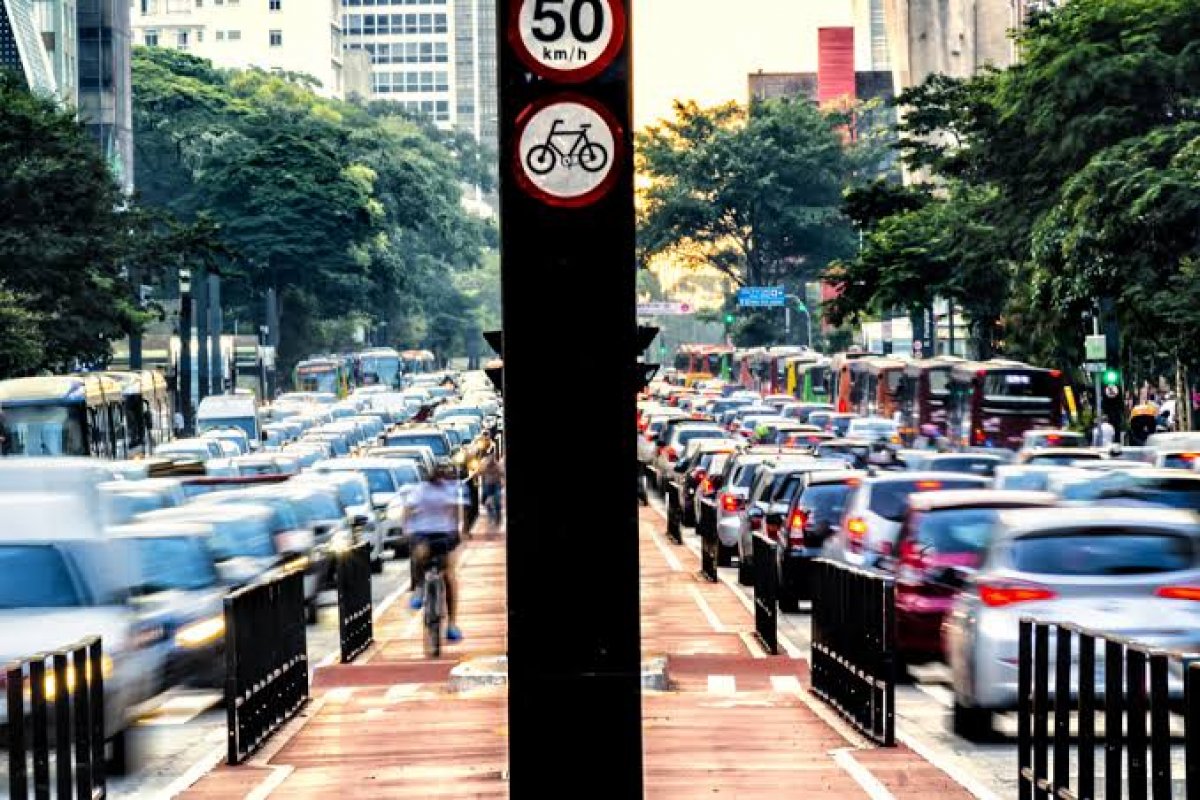 Estudo da Kantar aponta mudanças na mobilidade urbana pós-pandemia