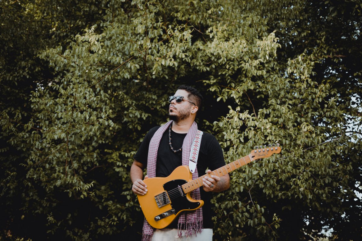  Igor Gnomo lança álbum “Formiga Preta” com influência de jazz, rock e Nordeste