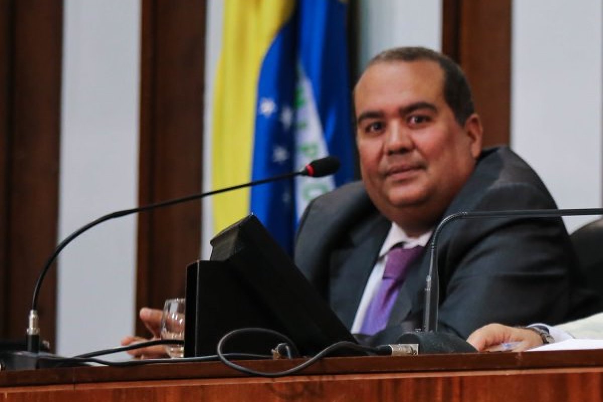 Líder da oposição na AL-BA questiona mudanças no Diário Oficial da Bahia: "Querem esconder o quê?"