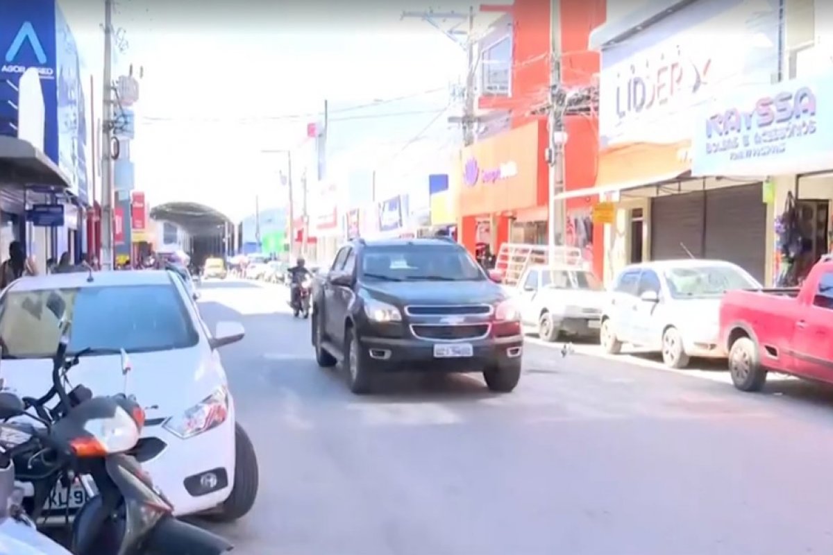 Pandemia: prefeitura de Barreiras determina fechamento do comércio