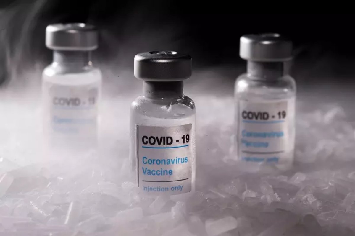 Vacina contra Covid da Sanofi e GSK tem resultados positivos em testes da fase 2