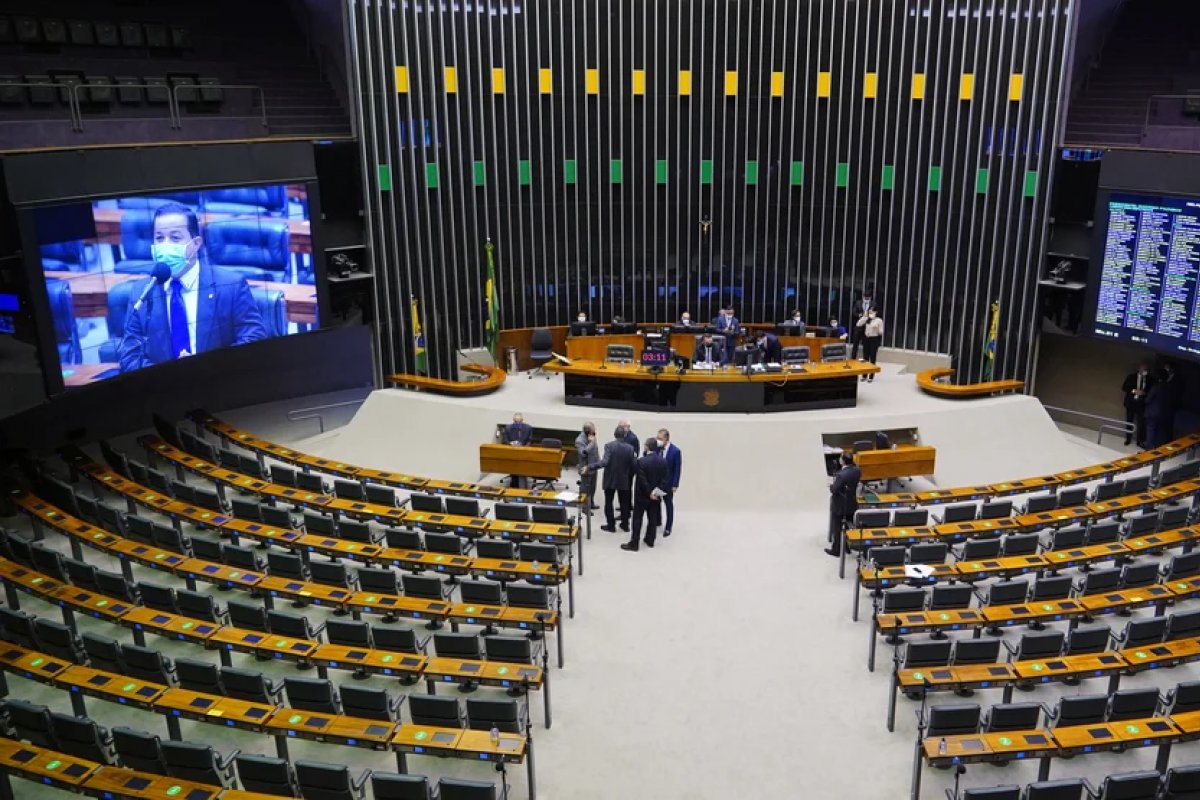Câmara aprova proibição de despejo durante a pandemia
