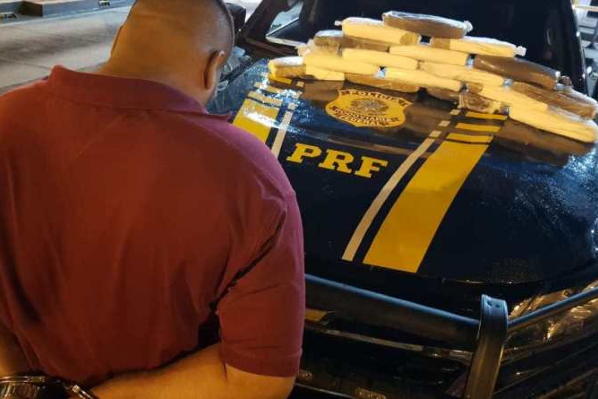 Homem é preso com cocaína no centro sul da Bahia