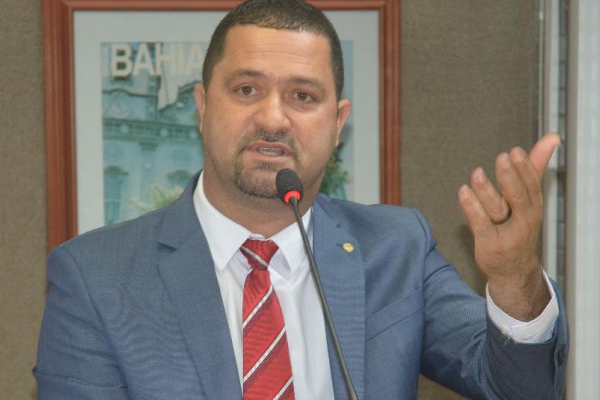 Deputado pretende incluir povos ciganos em prioridade de vacinação contra a covid-19 na Bahia