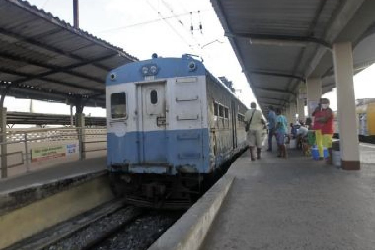 Governo da Bahia vai leiloar componentes do trem do Subúrbio Ferroviário