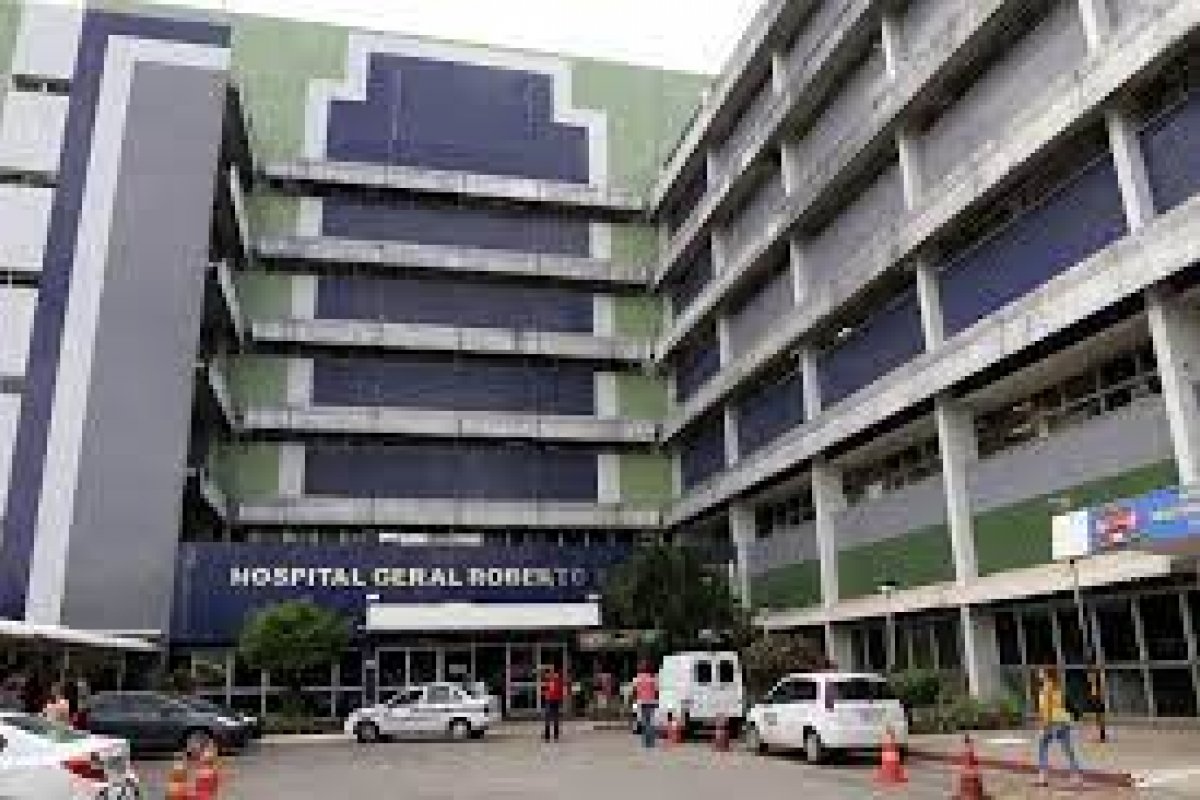 Conselho Tutelar procura família de recém-nascida encontrada em banheiro do Terminal de ônibus Acesso Norte, em Salvador