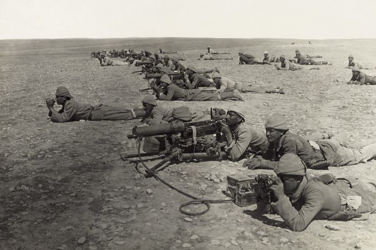 Relíquias congeladas da Primeira Guerra Mundial são expostas devido o derretimento das geleiras na Itália