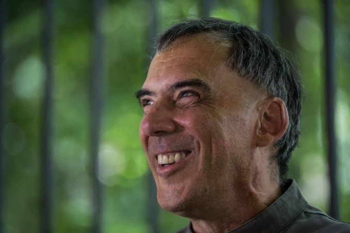 Arnaldo Antunes e Dedé Paraizo, do Demônios da Garoa, lançam música em parceria inédita, na pandemia