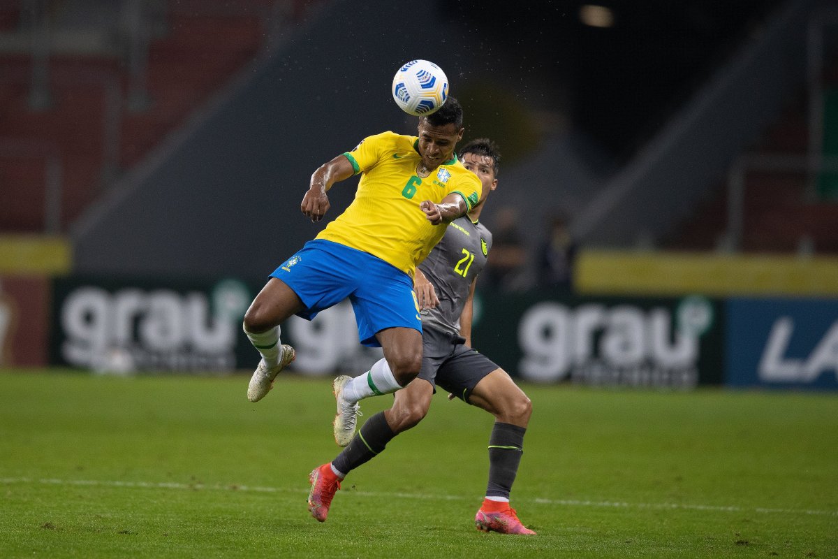 Brasil bate Equador e segue com 100% de aproveitamento nas Eliminatórias