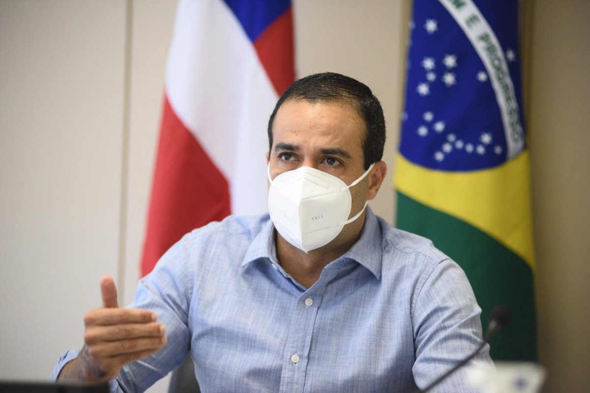 Bruno Reis se reúne com sindicato e empresários para tentar impedir greve dos rodoviários na segunda-feira (7)