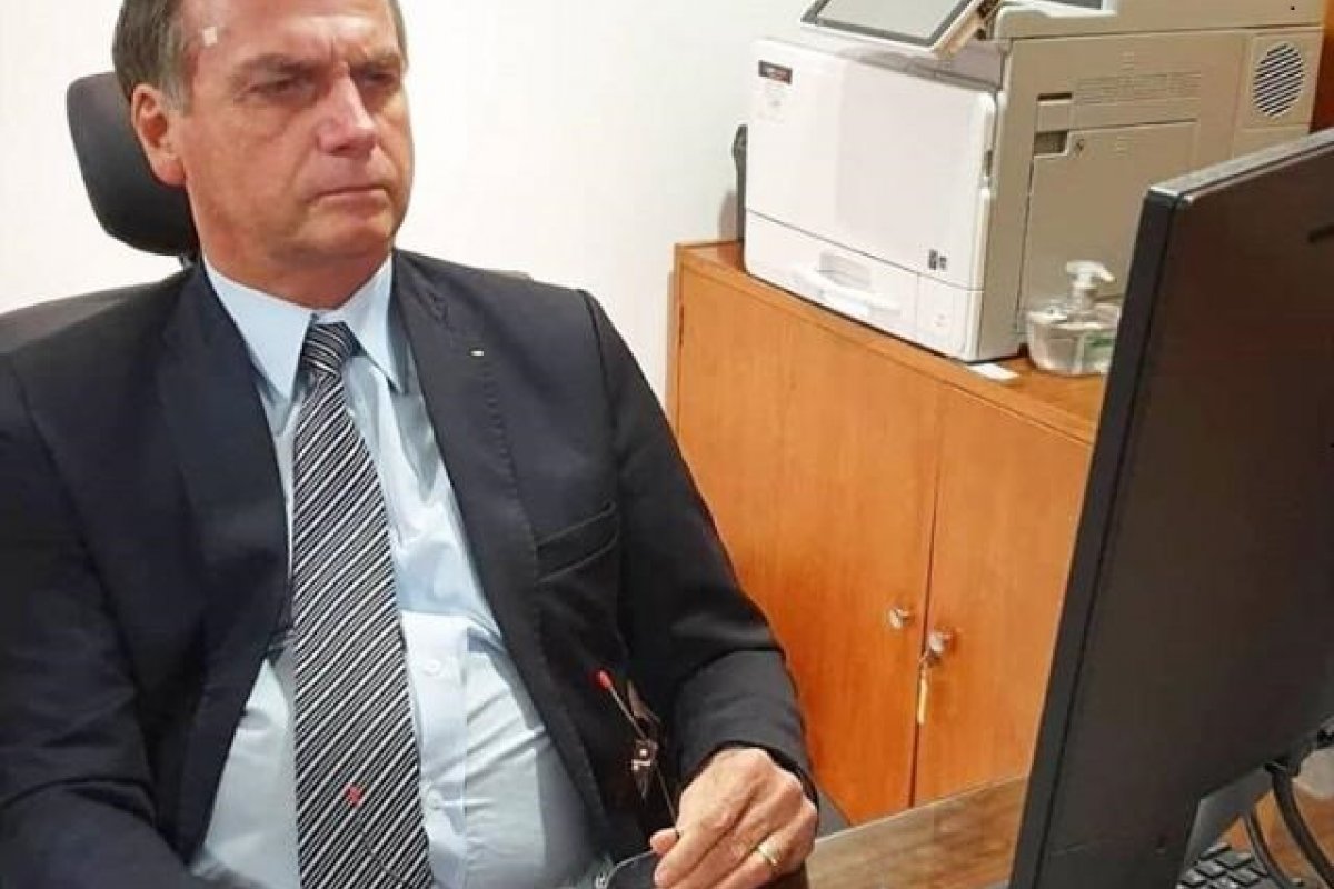 Leia: Carta de Pfizer cobrando resposta do governo sobre vacina chegou ao gabinete de Bolsonaro